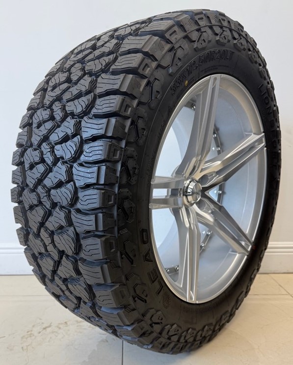 LION SPORT LION CLIMBER X/T 122R 33X12.50R18LT